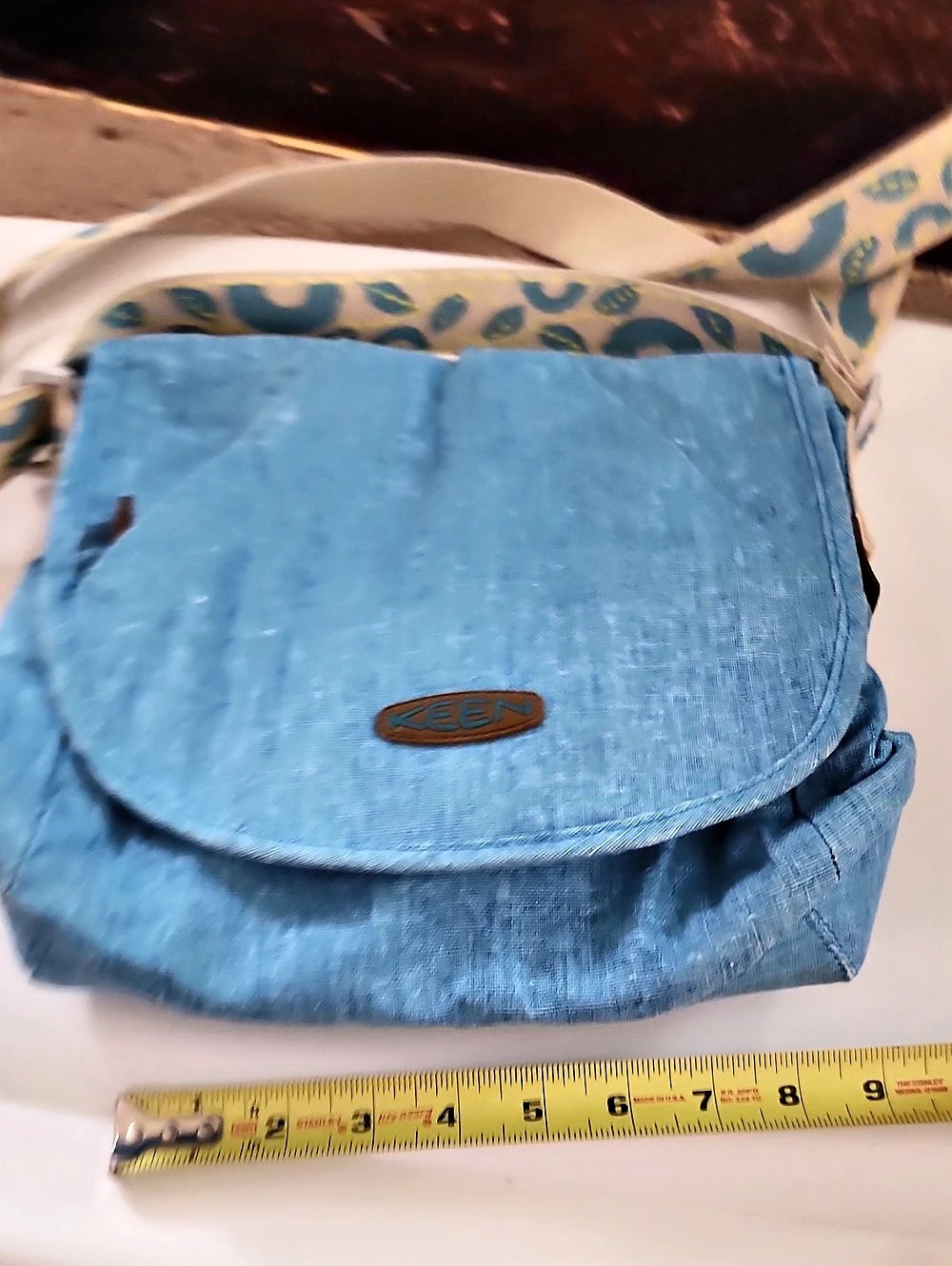 KAVU Crossbody Bag in Blue & Green